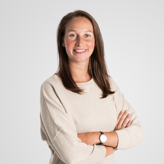 Contact our specialist Charlotte Behaeghe